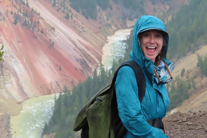 Randonnée guidée dans le Grand Canyon du Yellowstone, avec des cascades spectaculaires, des canyons colorés et des paysages variés, photo 16 | wizardtrip