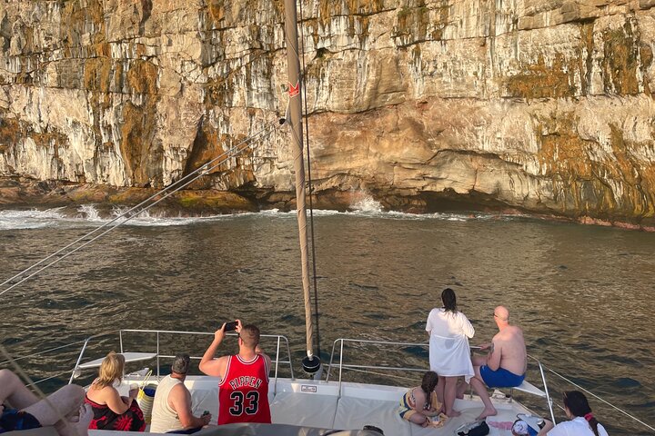 Desfrute de um passeio matinal de barco na Gran Canária com natação, snorkeling e bebidas, foto 9 | wizardtrip