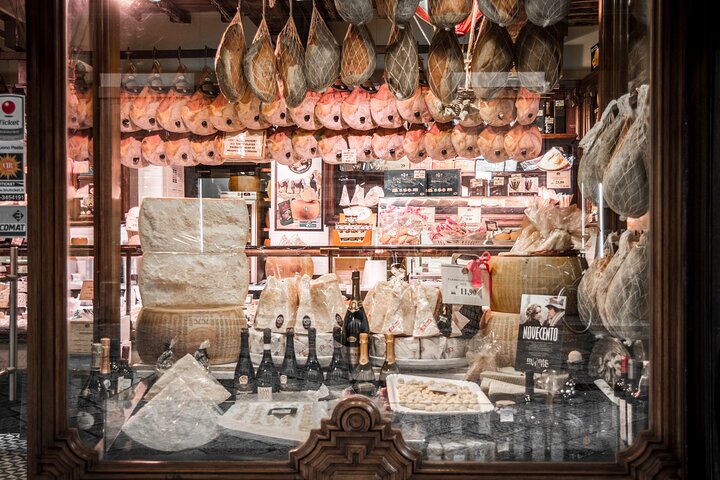 En privat madvandring i Parma, Italien, der viser lokale delikatesser og historiske steder, foto 33 | wizardtrip