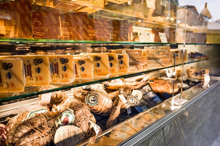 En privat madvandring i Parma, Italien, der viser lokale delikatesser og historiske steder, foto 39 | wizardtrip