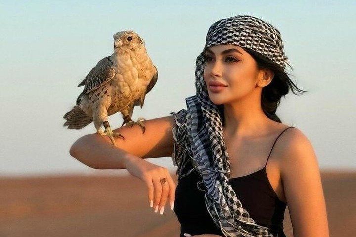 Sperimenta un emozionante safari nel deserto di Dubai con dune bashing, giri in cammello e cena BBQ, foto 16 | wizardtrip