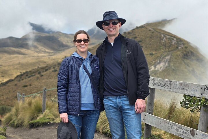 Passeio privado explorando o TeleferiQo de Quito, o Centro Histórico e a Linha do Equador no Equador, foto 19 | wizardtrip