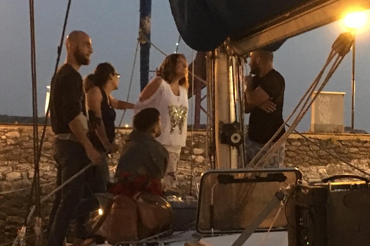 Sejltur ved solnedgang i Lissabon med vin og snacks, med ikoniske vartegn, foto 10 | wizardtrip