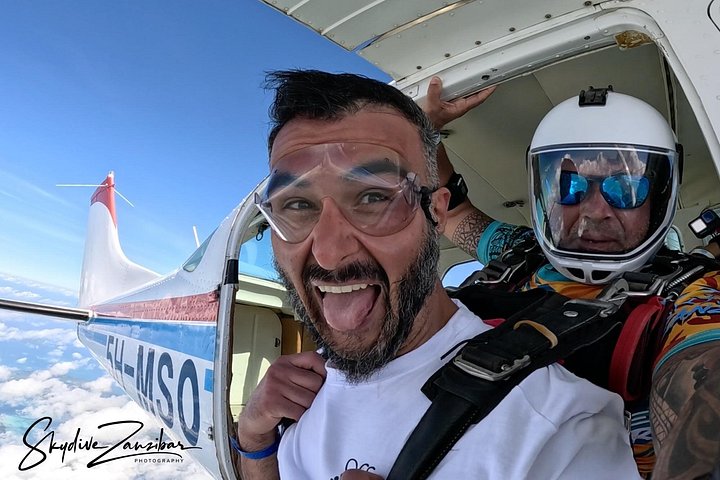 Saut en parachute Zanzibar | Saut en tandem | wizardtrip