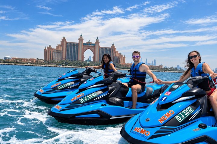 1-Hour Jet Ski Tour to Burj Al Arab & Atlantis with Ice Cream, Photos, and Videos | wizardtrip
