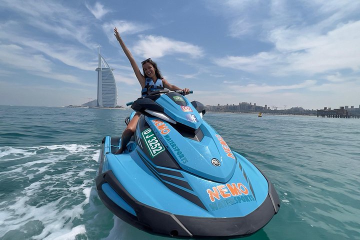 Oplev en spændende jetski-tur i Dubai, kør forbi ikoniske vartegn som Burj Al Arab og Atlantis, foto 16 | wizardtrip