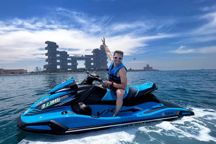 Oplev en spændende jetski-tur i Dubai, kør forbi ikoniske vartegn som Burj Al Arab og Atlantis, foto 18 | wizardtrip