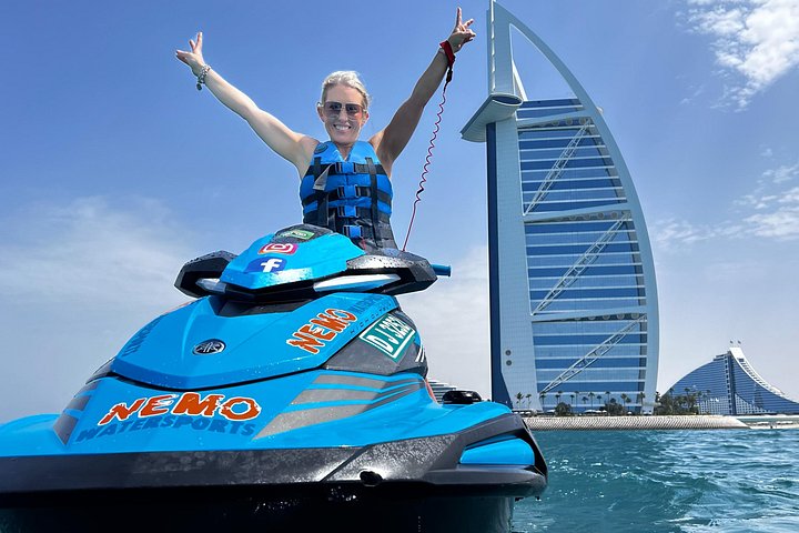 Oplev en spændende jetski-tur i Dubai, kør forbi ikoniske vartegn som Burj Al Arab og Atlantis, foto 19 | wizardtrip