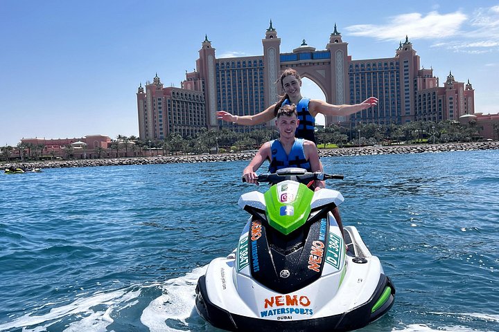 Oplev en spændende jetski-tur i Dubai, kør forbi ikoniske vartegn som Burj Al Arab og Atlantis, foto 24 | wizardtrip
