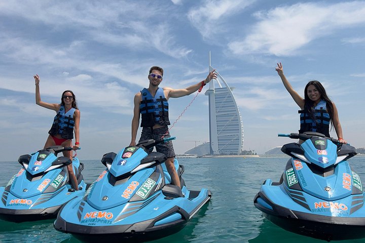 Oplev en spændende jetski-tur i Dubai, kør forbi ikoniske vartegn som Burj Al Arab og Atlantis, foto 27 | wizardtrip