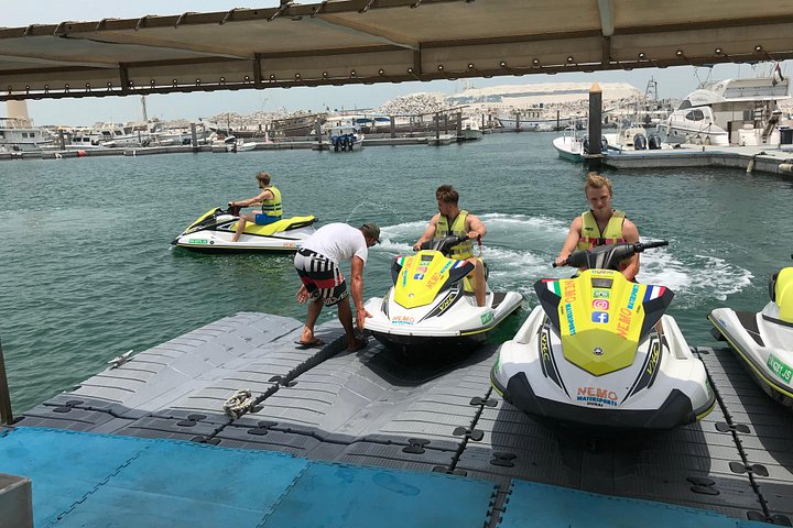 Oplev en spændende jetski-tur i Dubai, kør forbi ikoniske vartegn som Burj Al Arab og Atlantis, foto 35 | wizardtrip