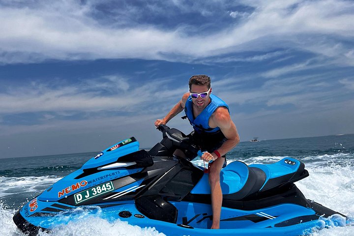 Oplev en spændende jetski-tur i Dubai, kør forbi ikoniske vartegn som Burj Al Arab og Atlantis, foto 41 | wizardtrip