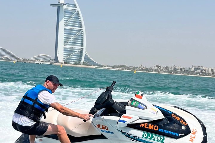 Oplev en spændende jetski-tur i Dubai, kør forbi ikoniske vartegn som Burj Al Arab og Atlantis, foto 45 | wizardtrip