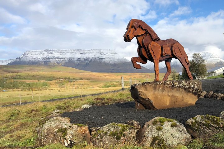 Njut av en ridtur på islandshästar nära Reykjavik, Island, foto 8 | wizardtrip