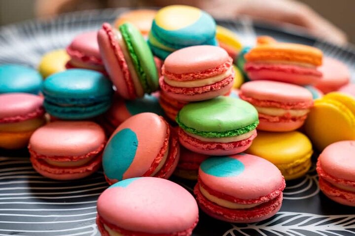 Paris Macarons Small-Group Baking Class with a Chef | wizardtrip