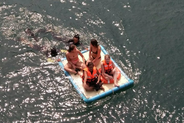 Aventura completa de snorkel en Koh Tao, Tailandia, con barco, arrecifes y vistas de la isla, foto 7 | wizardtrip