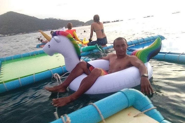 Aventura completa de snorkel en Koh Tao, Tailandia, con barco, arrecifes y vistas de la isla, foto 16 | wizardtrip
