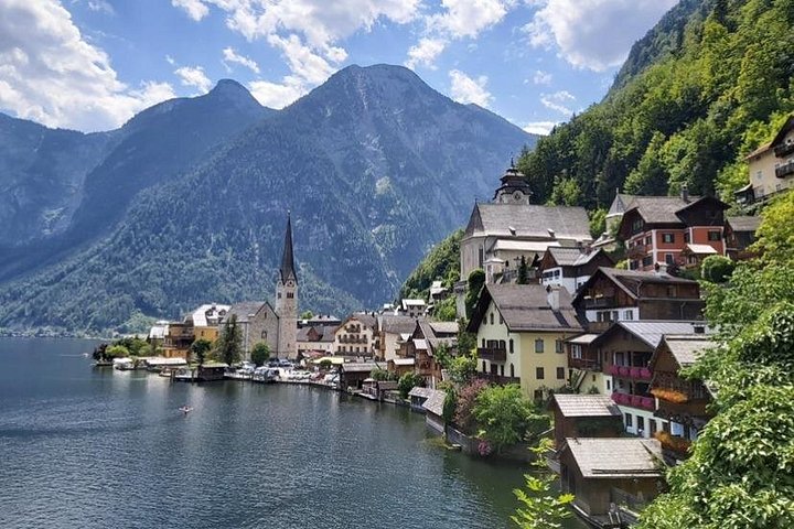 Private Tagestour von Wien nach Salzburg, Hallstatt und Stift Melk, die österreichisches Erbe und natürliche Schönheit zeigt, Foto 6 | wizardtrip
