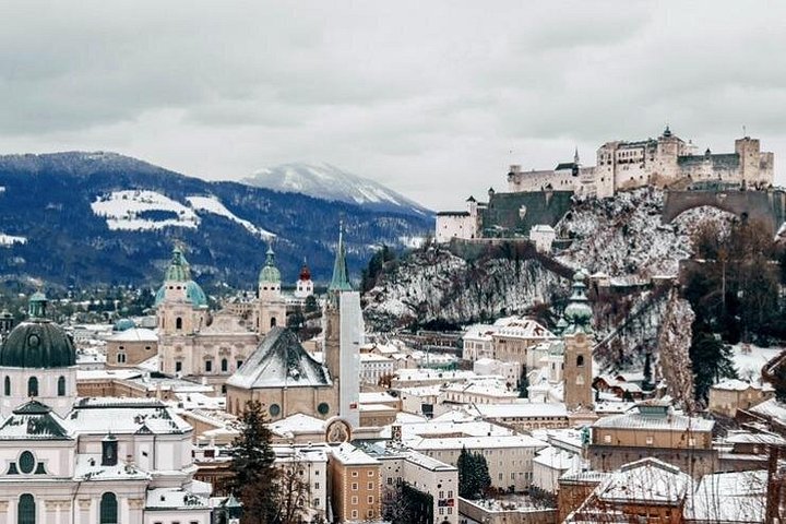 Private Tagestour von Wien nach Salzburg, Hallstatt und Stift Melk, die österreichisches Erbe und natürliche Schönheit zeigt, Foto 22 | wizardtrip