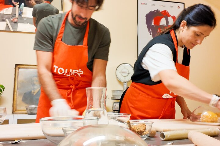 Cours pratique de fabrication de pâtes à Bologne, apprentissage de la cuisine italienne traditionnelle avec des ingrédients locaux, photo 8 | wizardtrip