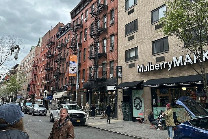 Explore NYC's mafia history with a retired detective, including local food tastings in Little Italy and the East Village, photo 21 | wizardtrip