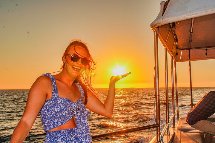 Croisière en méga yacht à Puerto Vallarta pour l'observation des baleines et le coucher du soleil, photo 10 | wizardtrip