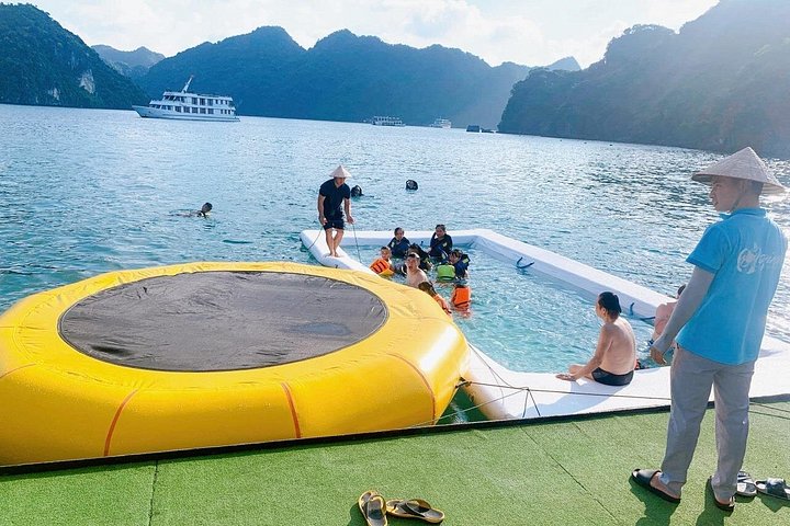Lussuosa crociera notturna nella baia di Ha Long, Vietnam, con paesaggi mozzafiato e attività a bordo, foto 12 | wizardtrip