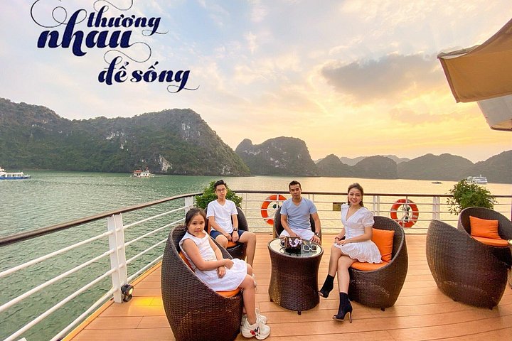 Lussuosa crociera notturna nella baia di Ha Long, Vietnam, con paesaggi mozzafiato e attività a bordo, foto 26 | wizardtrip