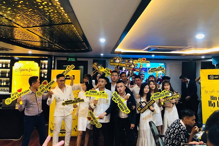 Lussuosa crociera notturna nella baia di Ha Long, Vietnam, con paesaggi mozzafiato e attività a bordo, foto 27 | wizardtrip
