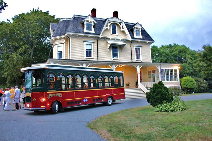 Tour en Trolley à Newport - Vue Panoramique Viking | wizardtrip