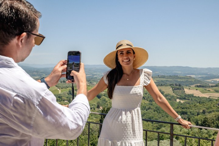 Ganztägige Tour von Florenz nach San Gimignano, Siena, Monteriggioni und Chianti mit Weinprobe und Mittagessen, Foto 23 | wizardtrip