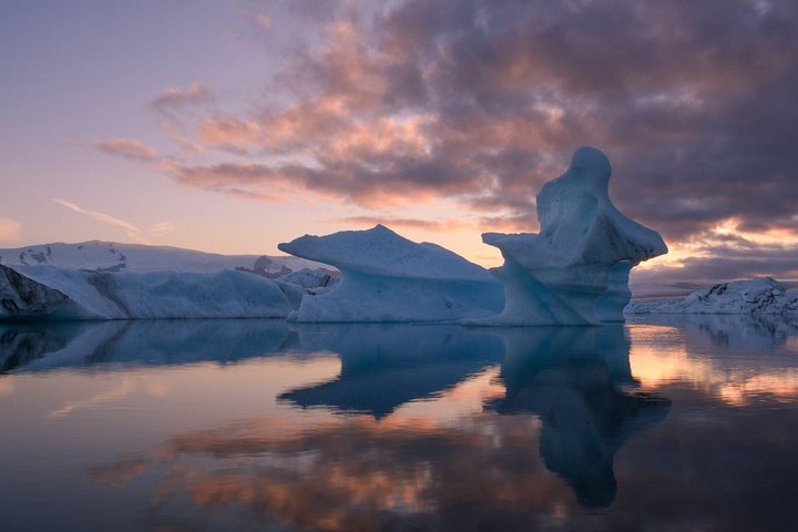 Excursión de un día desde Reikiavik a la Costa Sur de Islandia, con la Laguna Glaciar Jökulsárlón y la Playa de Diamantes, foto 7 | wizardtrip
