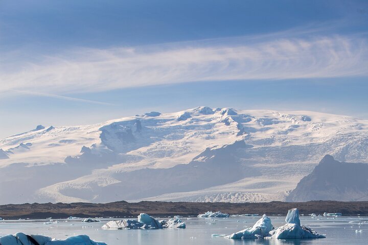 Excursión de un día desde Reikiavik a la Costa Sur de Islandia, con la Laguna Glaciar Jökulsárlón y la Playa de Diamantes, foto 18 | wizardtrip