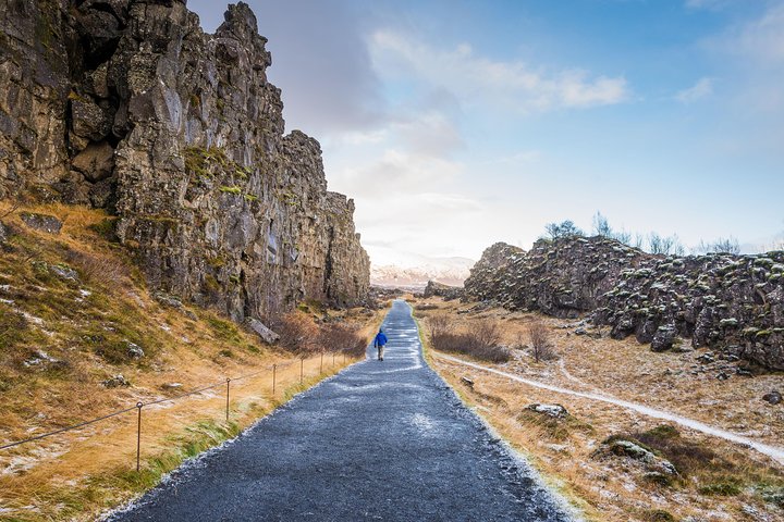 Excursão guiada de autocarro pelo Círculo Dourado da Islândia a partir de Reykjavik, com geysers, cascatas e parques nacionais, foto 7 | wizardtrip