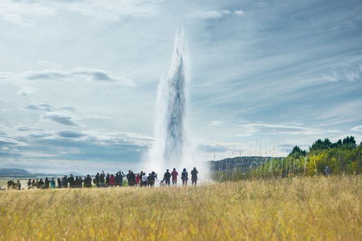Excursão guiada de autocarro pelo Círculo Dourado da Islândia a partir de Reykjavik, com geysers, cascatas e parques nacionais, foto 19 | wizardtrip