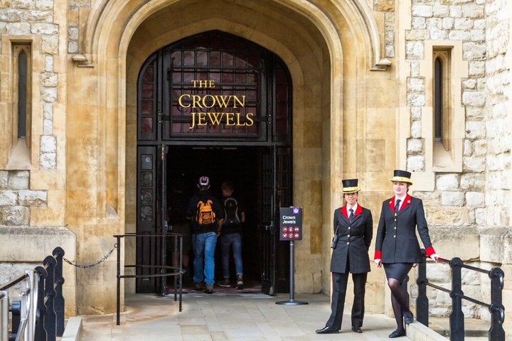 Begeleide tour van de historische Tower of London en optionele Theemsrondvaart in Londen, foto 8 | wizardtrip