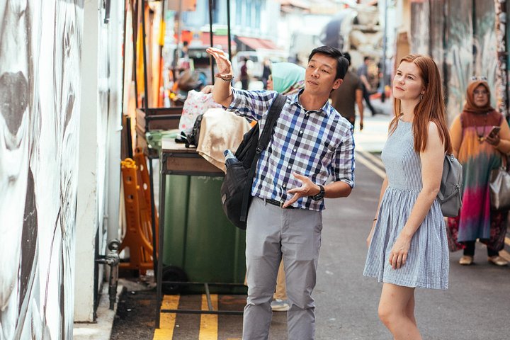 Der preisgekrönte PRIVATE Food Tour: 10 Kostproben von 3 Kulturen | wizardtrip