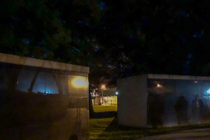 Passeio noturno de ônibus por cemitério assombrado em Nova Orleans com equipamento de caça a fantasmas, foto 8 | wizardtrip
