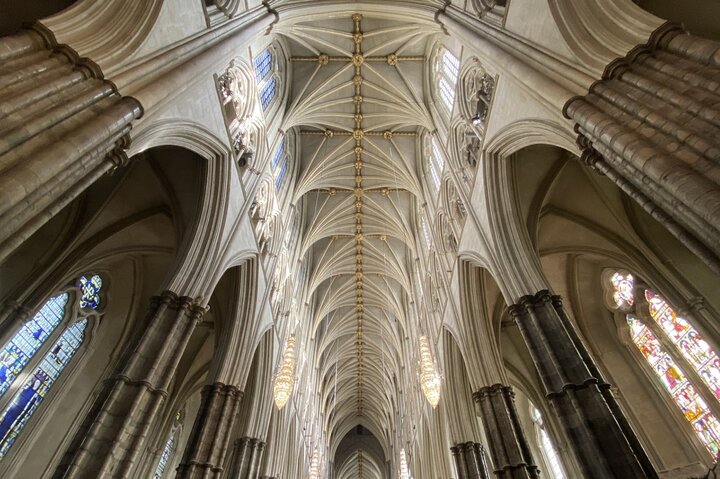 Guidet rundvisning i Westminster Abbey i London, der viser dens historiske og arkitektoniske betydning, foto 24 | wizardtrip