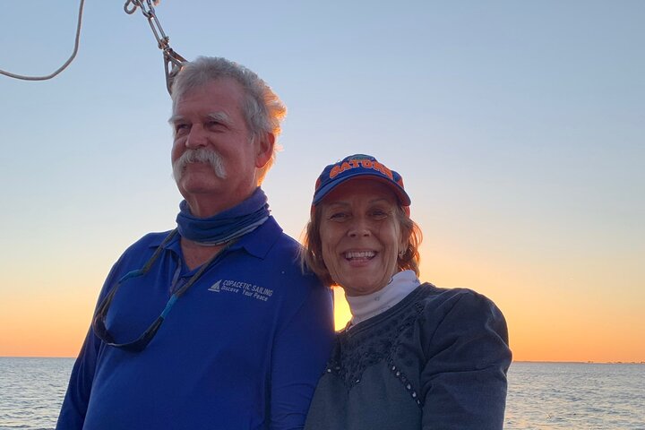 Disfruta de un hermoso crucero al atardecer en catamarán en Fort Myers, Florida, foto 21 | wizardtrip