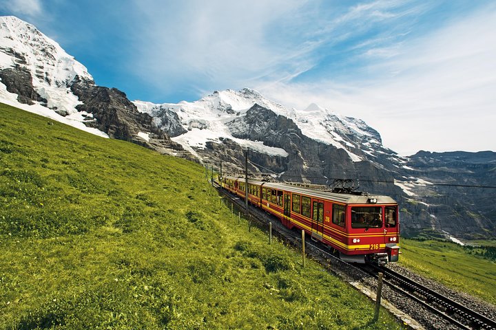 Excursion d'une journée au Jungfraujoch, le Top of Europe, au départ de Lucerne | wizardtrip