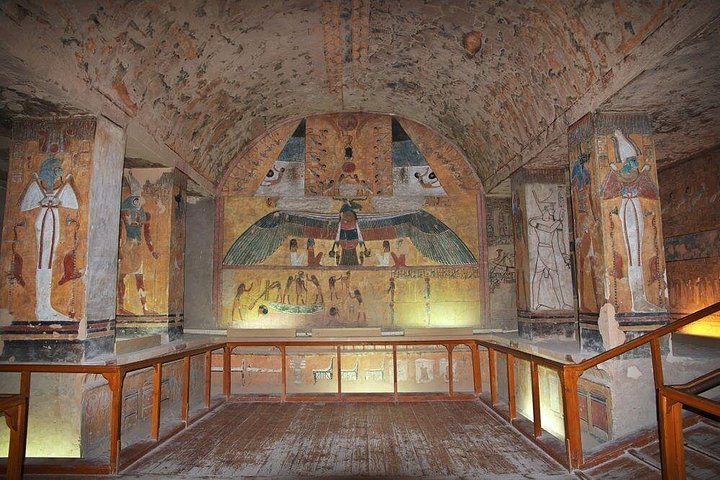 Udforsk oldegyptiske grave og templer på en halvdagstur i Luxor, Egypten, foto 6 | wizardtrip