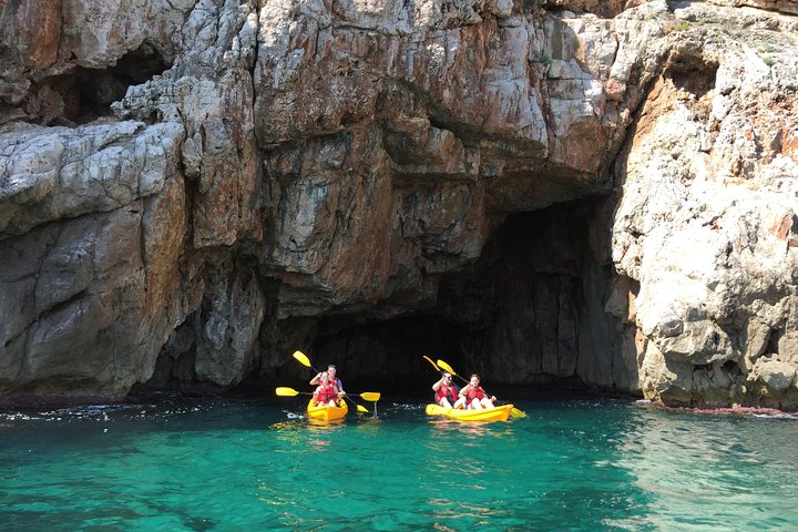 Tour en kayak y snorkel a la Cova Tallada cerca de Benidorm, España, foto 11 | wizardtrip