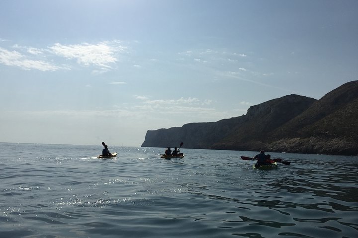 Tour en kayak y snorkel a la Cova Tallada cerca de Benidorm, España, foto 12 | wizardtrip
