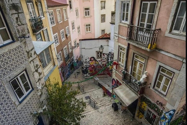 Scopri la musica Fado di Lisbona, le strade storiche e la cena tradizionale con spettacolo dal vivo, foto 9 | wizardtrip