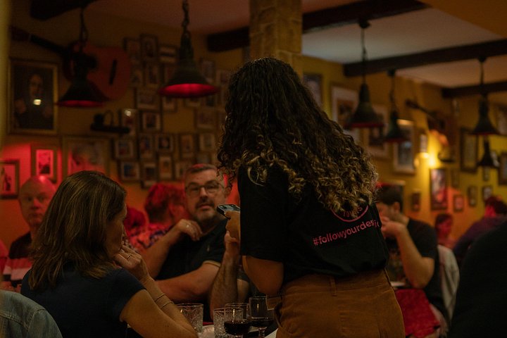 Scopri la musica Fado di Lisbona, le strade storiche e la cena tradizionale con spettacolo dal vivo, foto 18 | wizardtrip