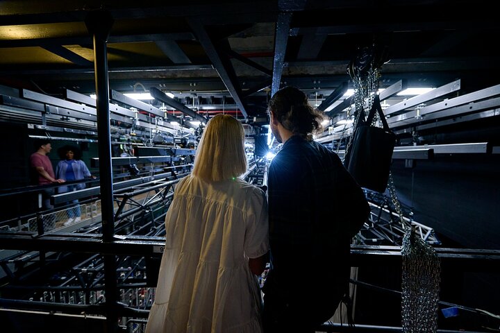 Sydney Opera House Backstage Guided Tour with Breakfast | wizardtrip