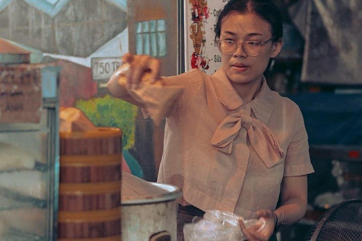 Hanoi Walking Food Tour: Non-Vegetarian, Vegan, Vegetarian Options | wizardtrip