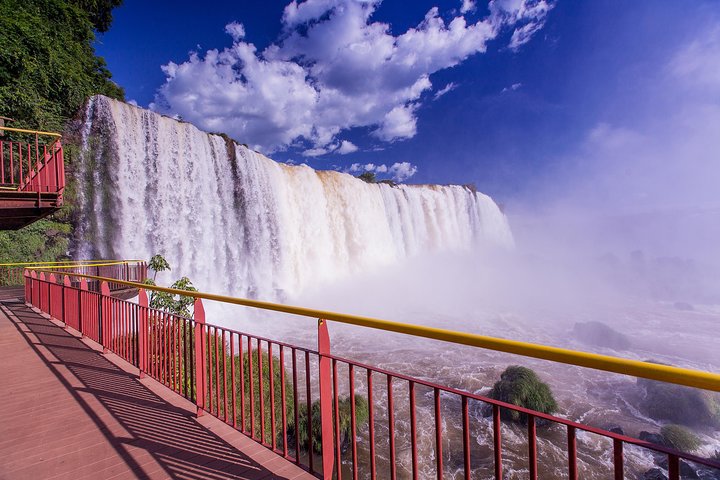 Utforsk de majestetiske Iguazúfossene fra både den brasilianske og argentinske siden på en heldagstur, foto 7 | wizardtrip