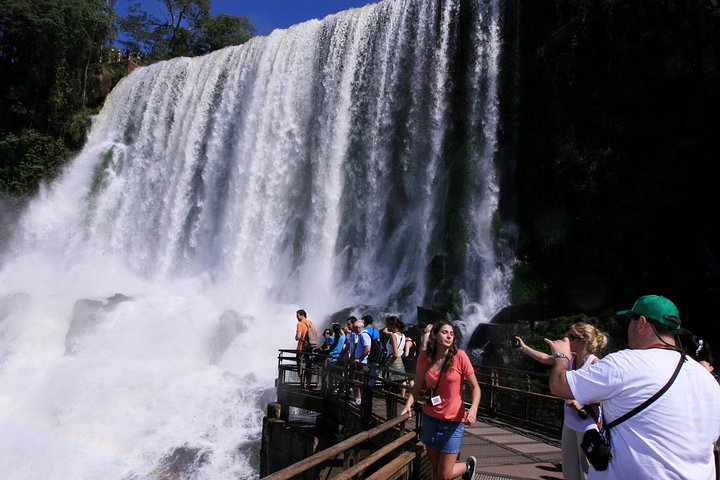 Utforsk de majestetiske Iguazúfossene fra både den brasilianske og argentinske siden på en heldagstur, foto 16 | wizardtrip